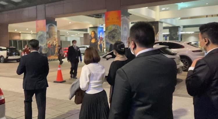 在宁波私人保镖的帮助下从老赖手上追回了拖欠已久的债款！