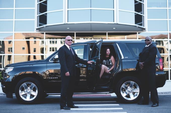 沈阳私人保镖公司在提供司机保镖服务时，有哪些特别的安全措施？