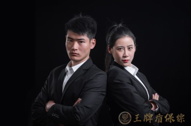 女保镖会比男保镖专业吗？性别与专业能力的深度解析