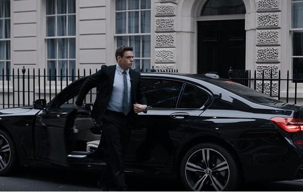 私人保镖83封面.jpg 私人保镖83封面.jpg